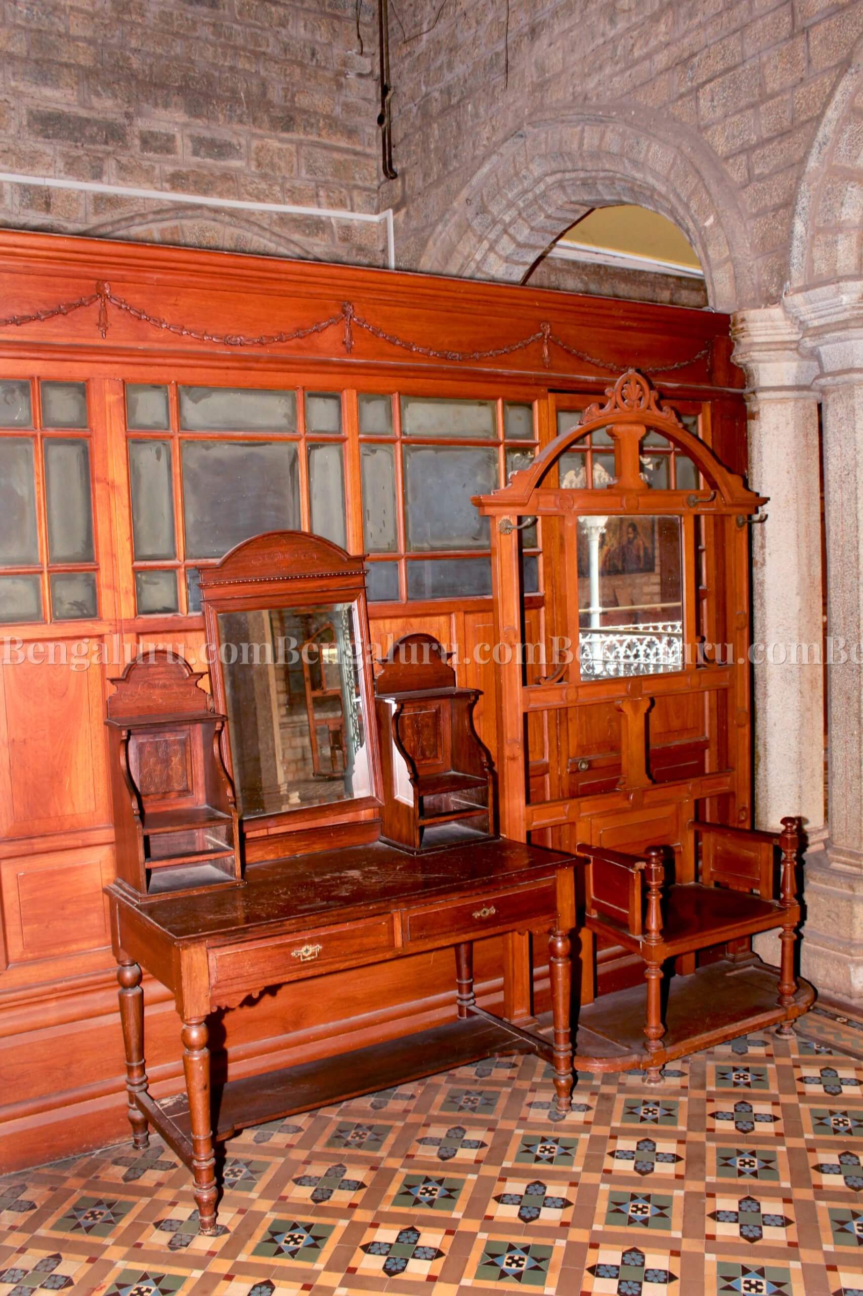 Bengaluru Palace - Wood furniture