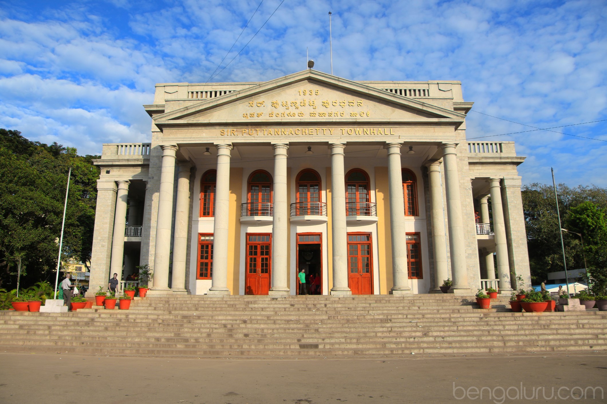 Sir Puttannachetty Town Hall designed by SH Lakshminarasappa in 1935  Image Copyright Snehitdesign